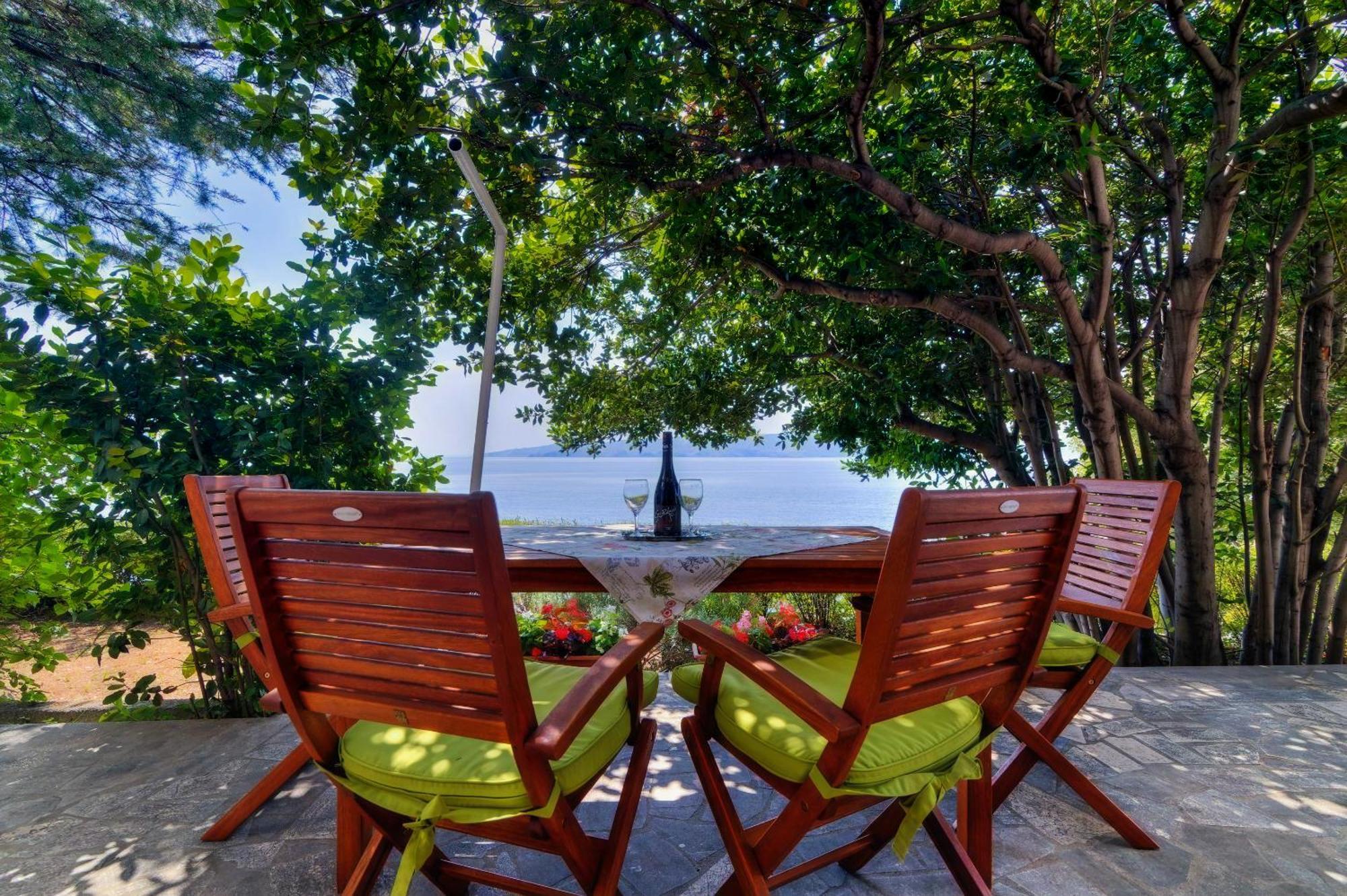 Apartments By The Beach Adela Senj 센 외부 사진