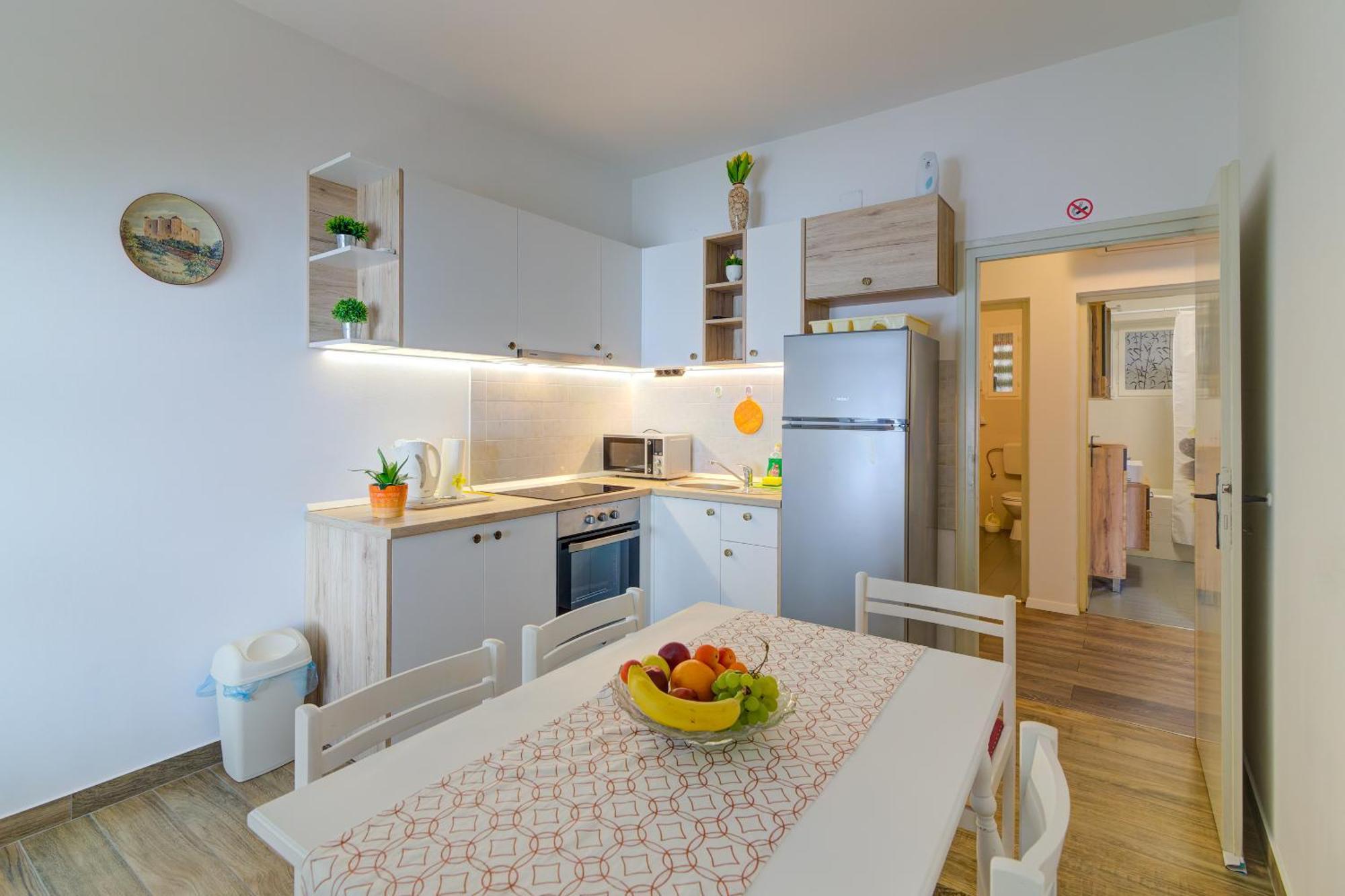 Apartments By The Beach Adela Senj 센 외부 사진