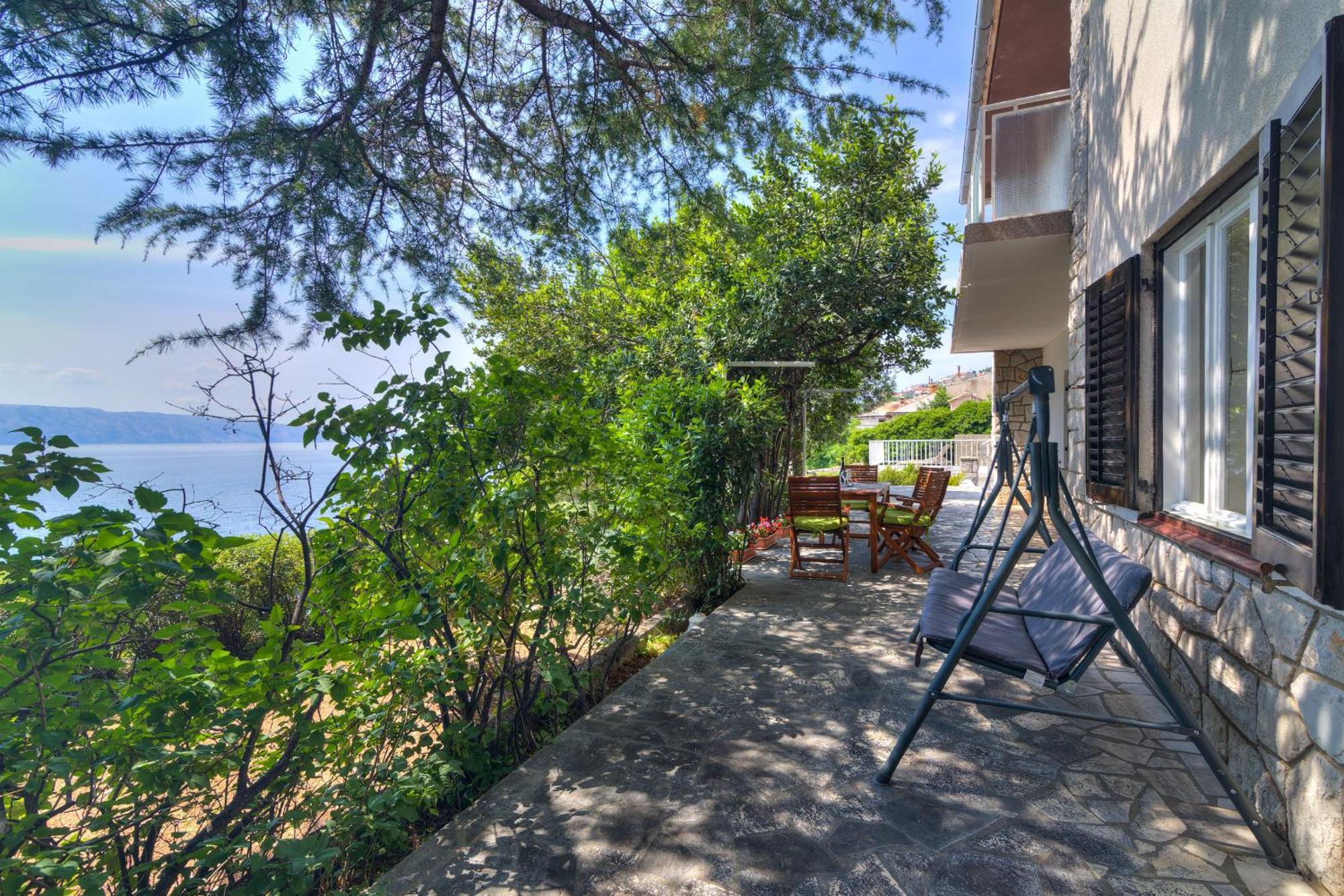 Apartments By The Beach Adela Senj 센 외부 사진